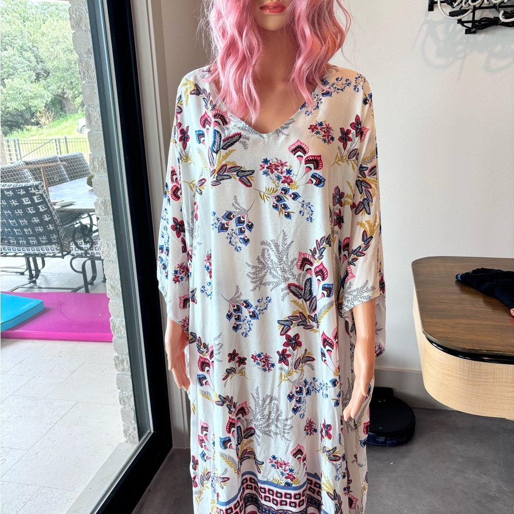 Cupshe Floral Patterned swimsuit cover-up